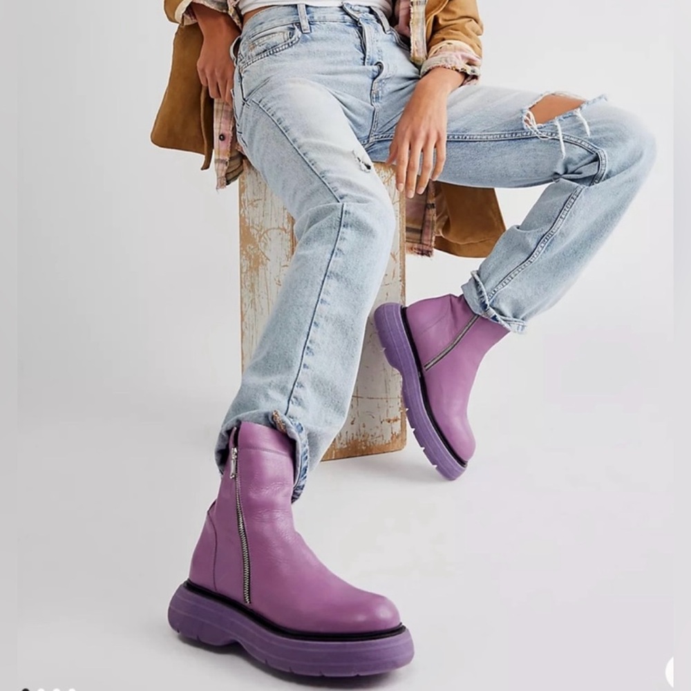 FREE PEOPLE MARA ZIP LEATHER MOTTO BOOTS SIZE 36=US 6  GORGEOUS!!!